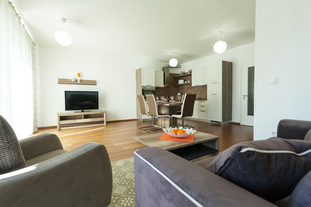 Apartman Deluxe Neli Zára